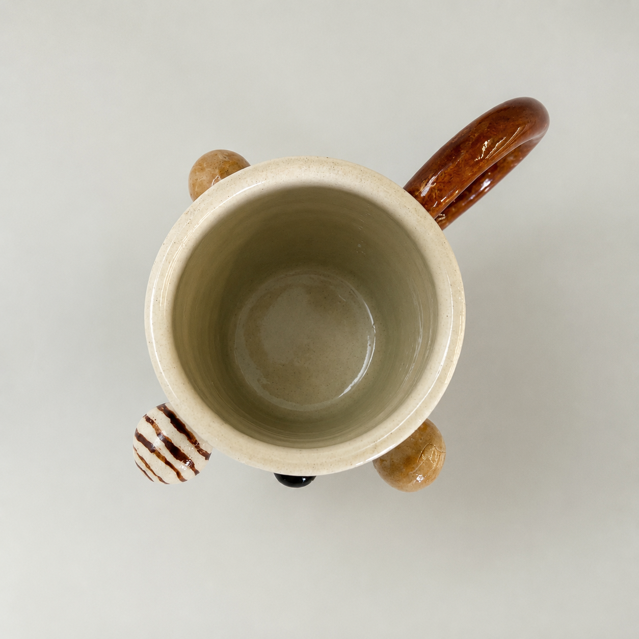 Caneca de Cerâmica Artesanal 220 ml com Esferas - Imagem 2